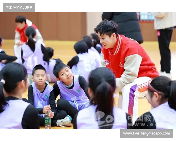 WCBA球队公益行，社区活动推广篮球运动